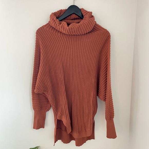 Papillon cozy funnel neck sweater - Picture 1 of 9
